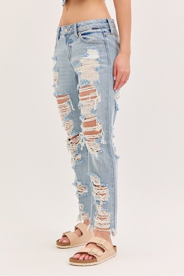 SLOUCH Boyfriend with Raw Cut Hem